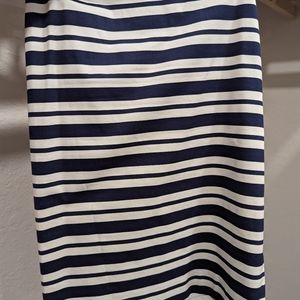 Navy and white pencil skirt